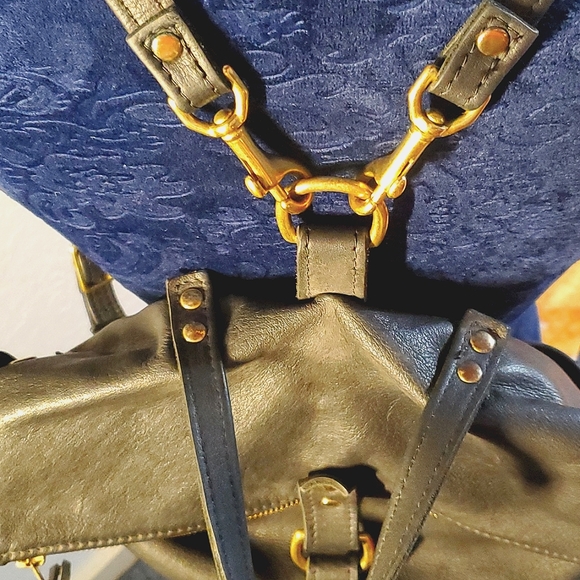 CUSTOM HAND-MADE LEATHER BAG! (Multi-wear) - Picture 7 of 15